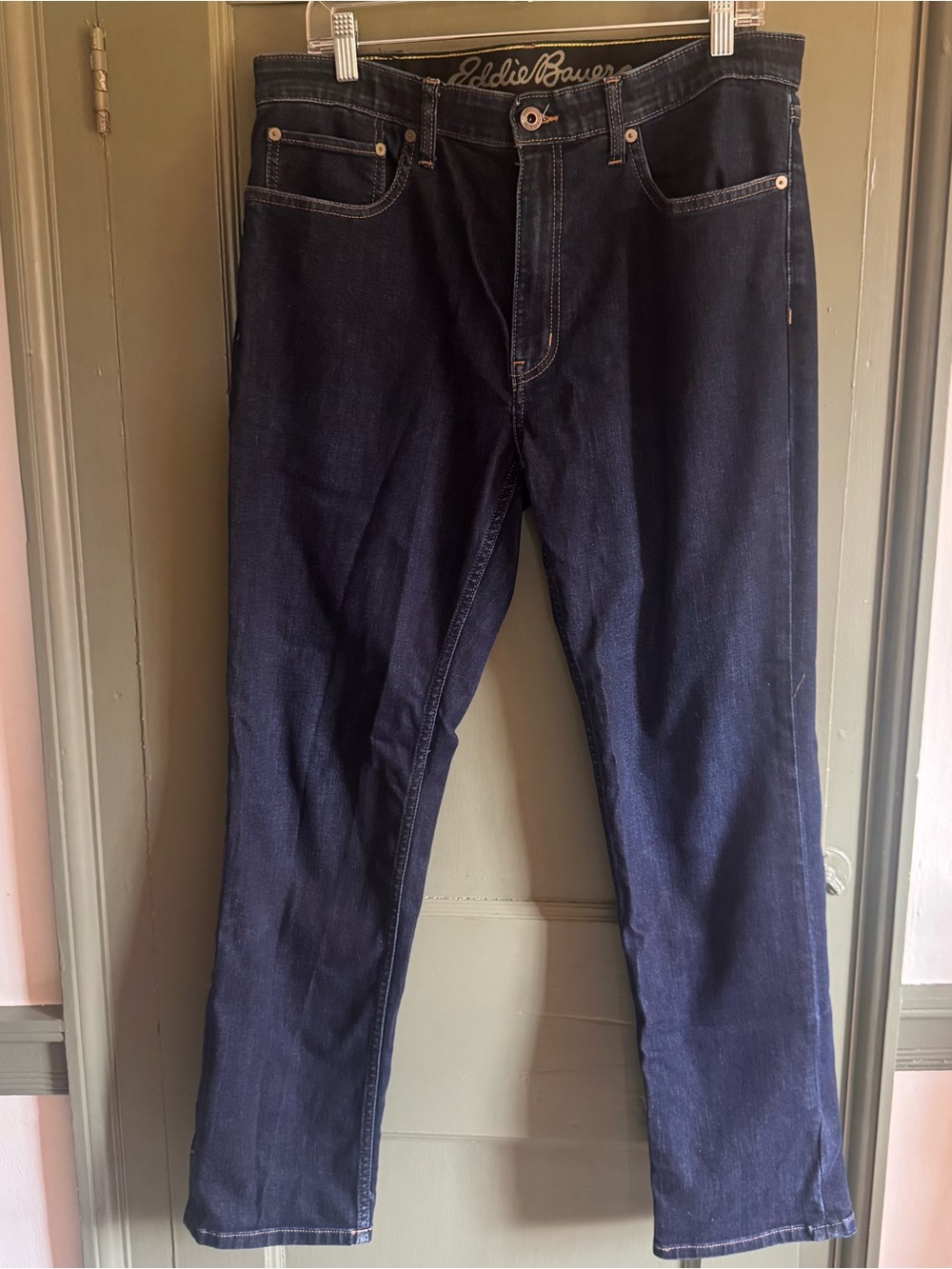 Eddie Bauer Men's Dark Blue Denim Jeans Like New